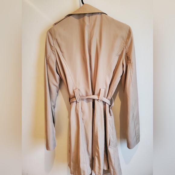 Light Beige Color Trench Coat - Picture 5 of 5